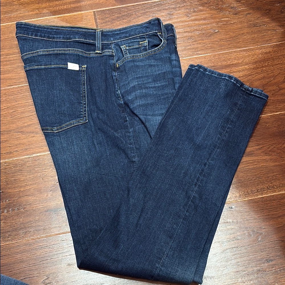 7 For All Mankind Women’s Straight Leg Jeans - Dark Blue